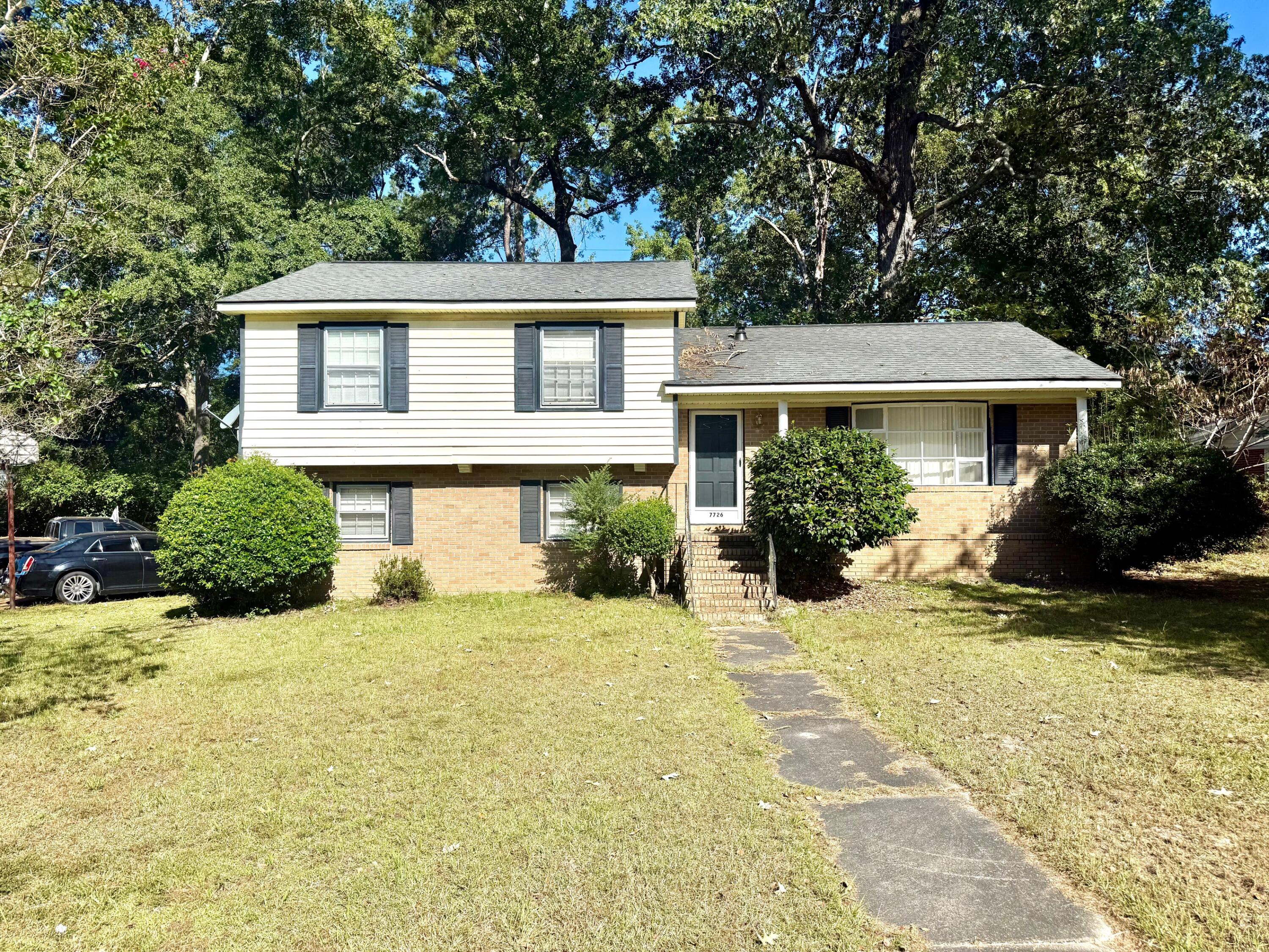 7726 Picardy Place North Charleston SC 29420