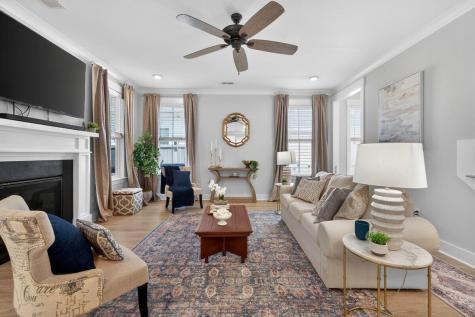 386 Oak Park Street Summerville SC 29486