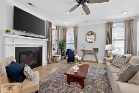 386 Oak Park Street Summerville SC 29486