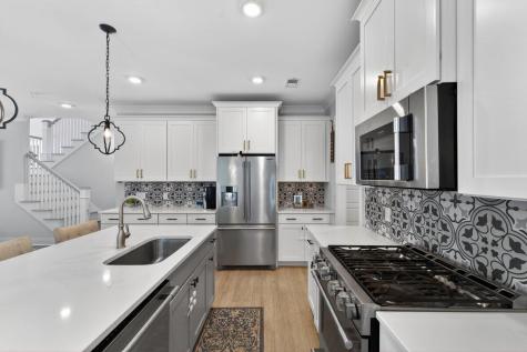 386 Oak Park Street Summerville SC 29486