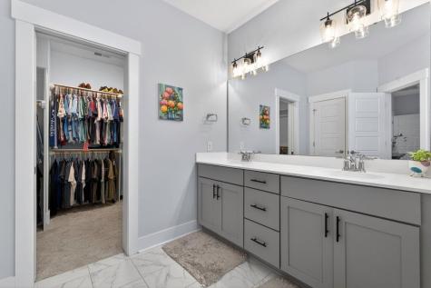 386 Oak Park Street Summerville SC 29486