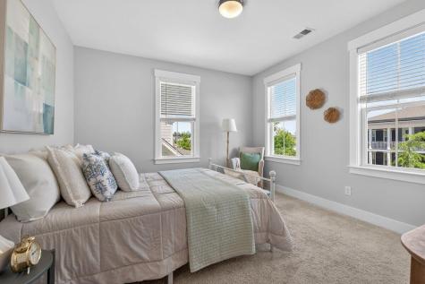 386 Oak Park Street Summerville SC 29486