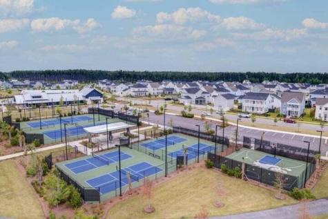 386 Oak Park Street Summerville SC 29486
