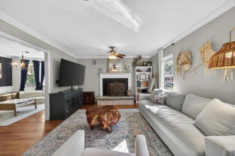 1352 Battery Glover Court Charleston SC 29412
