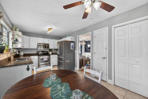 1352 Battery Glover Court Charleston SC 29412