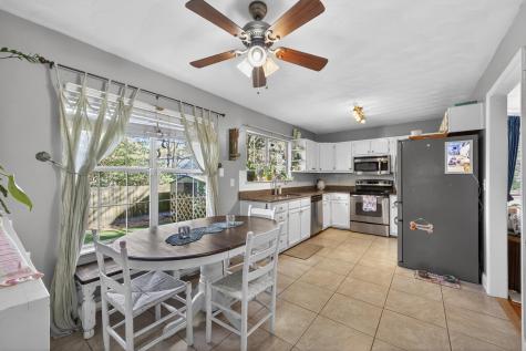 1352 Battery Glover Court Charleston SC 29412