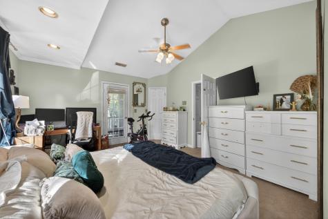 1352 Battery Glover Court Charleston SC 29412