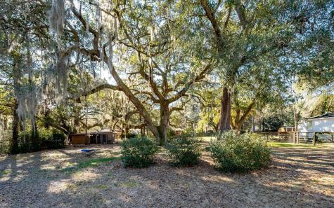 7967 Highway 162 Hollywood SC 29449