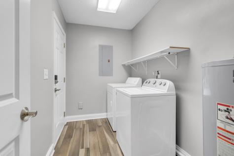 252 Howle Avenue Charleston SC 29412