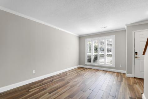 252 Howle Avenue Charleston SC 29412
