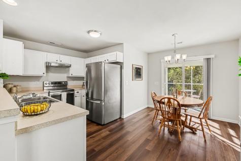 313 Salkahatchie Street Summerville SC 29485