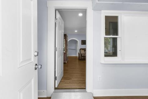 1938 English Street North Charleston SC 29405