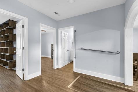 1938 English Street North Charleston SC 29405