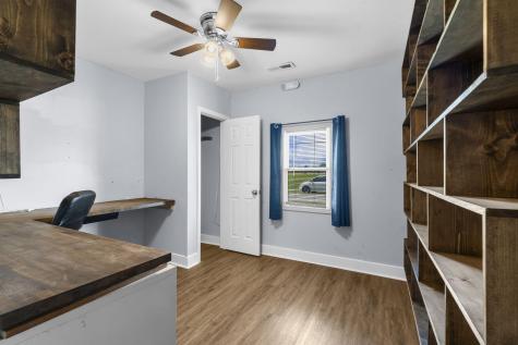 1938 English Street North Charleston SC 29405