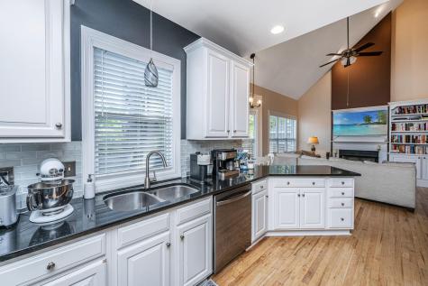 4407 Wild Thicket Lane Charleston SC 29420
