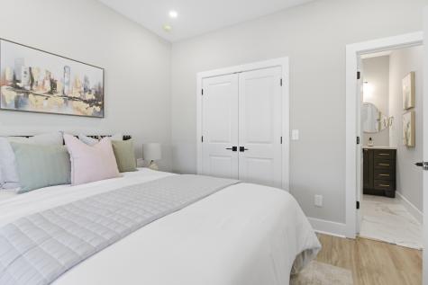 2009 Arbutus Avenue Charleston SC 29405