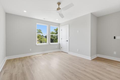 2009 Arbutus Avenue Charleston SC 29405