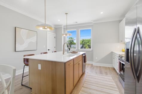 2009 Arbutus Avenue Charleston SC 29405