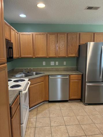 902 Yellow Hawthorn Circle Summerville SC 29483