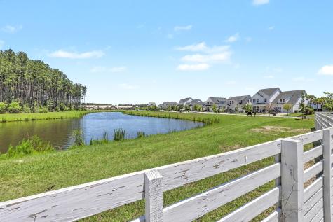 212 Clearblue Lp Summerville SC 29486