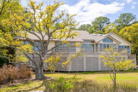 1368 Headquarters Plantation Drive Johns Island SC 29455