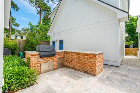 1010 Lansing Drive Mount Pleasant SC 29464