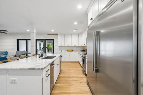 1010 Lansing Drive Mount Pleasant SC 29464