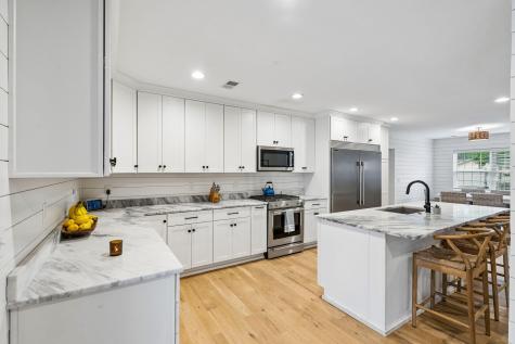 1010 Lansing Drive Mount Pleasant SC 29464
