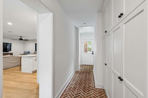 1010 Lansing Drive Mount Pleasant SC 29464