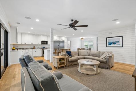 1010 Lansing Drive Mount Pleasant SC 29464
