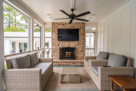 1010 Lansing Drive Mount Pleasant SC 29464