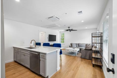 1010 Lansing Drive Mount Pleasant SC 29464
