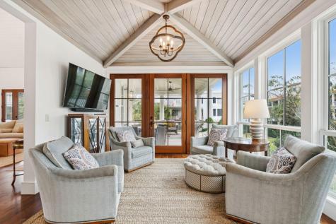 74 Halsey Boulevard Charleston SC 29401
