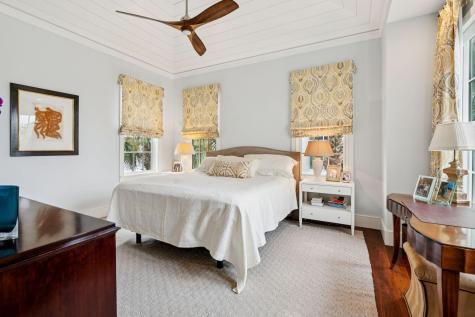 74 Halsey Boulevard Charleston SC 29401