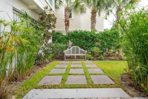 74 Halsey Boulevard Charleston SC 29401
