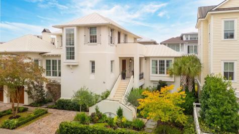 74 Halsey Boulevard Charleston SC 29401