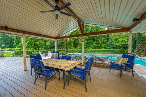 1870 Rugby Lane Charleston SC 29407
