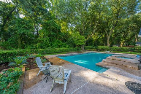 1870 Rugby Lane Charleston SC 29407