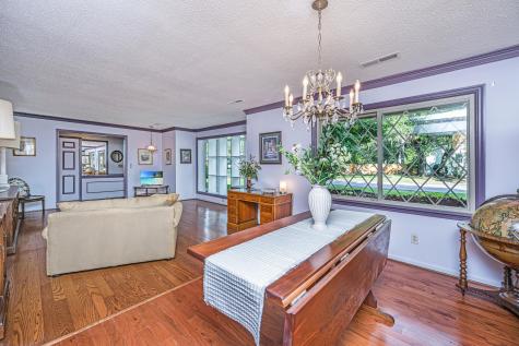 1870 Rugby Lane Charleston SC 29407