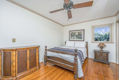 1870 Rugby Lane Charleston SC 29407