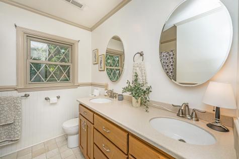 1870 Rugby Lane Charleston SC 29407