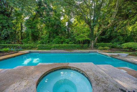 1870 Rugby Lane Charleston SC 29407