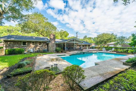 1870 Rugby Lane Charleston SC 29407