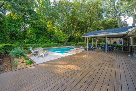 1870 Rugby Lane Charleston SC 29407