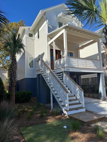 768 Gate Post Drive Mount Pleasant SC 29464