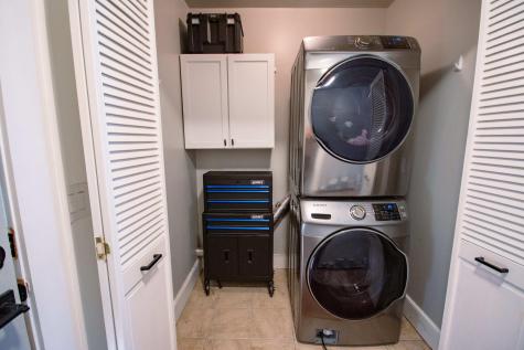 2166 Saint James Drive Charleston SC 29412