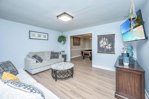 301 Mendenhall Street Summerville SC 29483