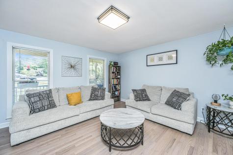 301 Mendenhall Street Summerville SC 29483