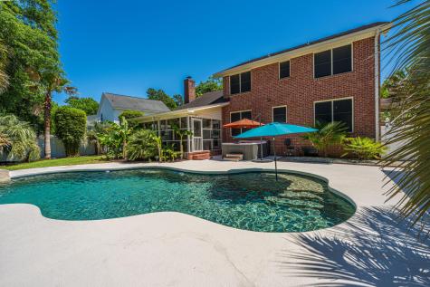 301 Mendenhall Street Summerville SC 29483