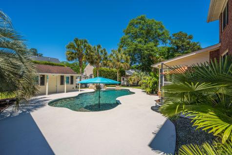301 Mendenhall Street Summerville SC 29483